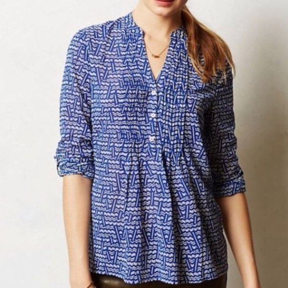 HD in Paris patterned chevron top - Picture 1 of 7